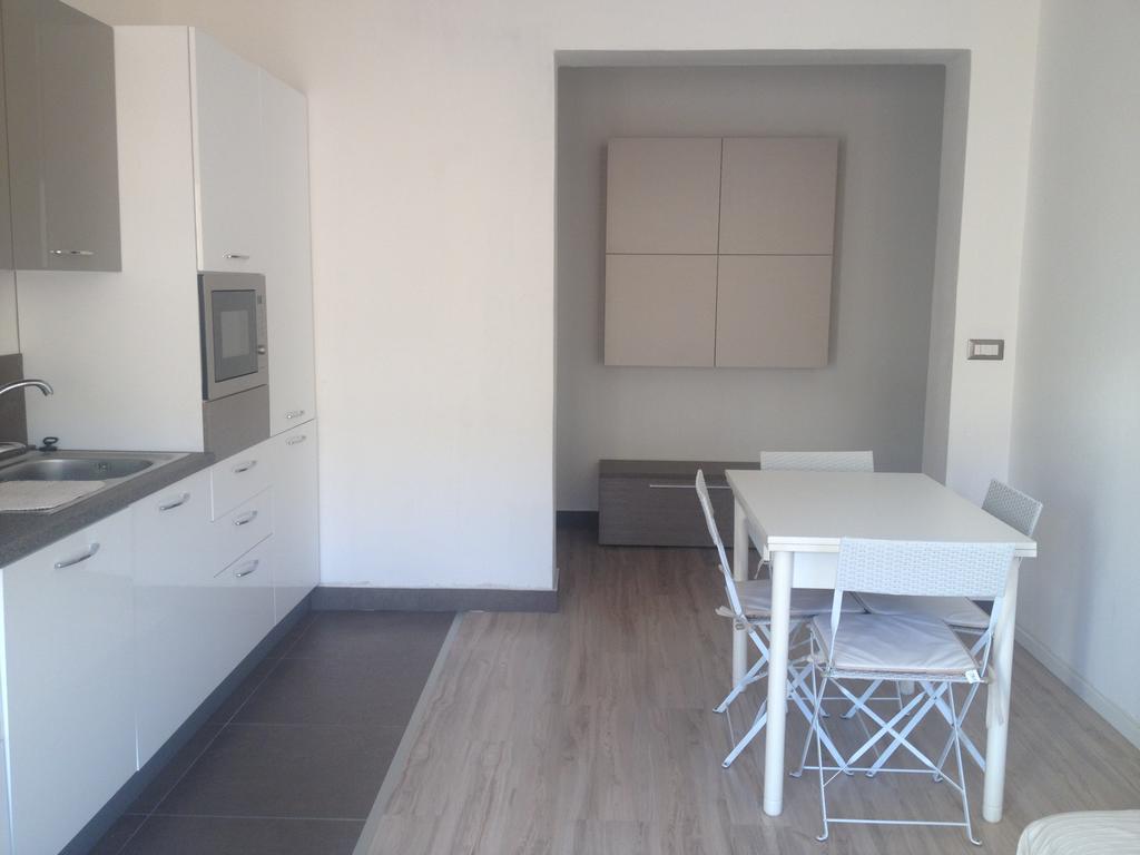 Apartment 46 *