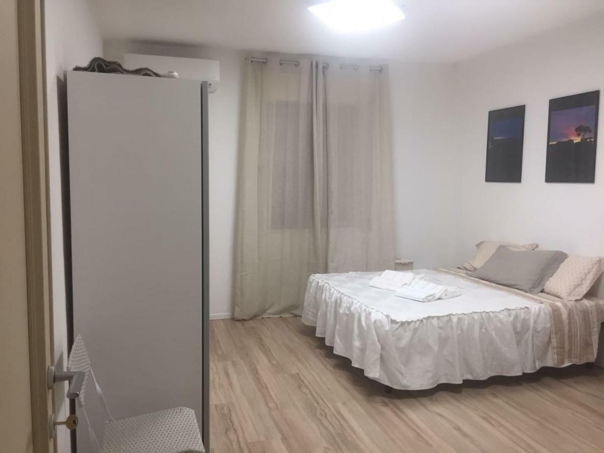 Apartment 46 *