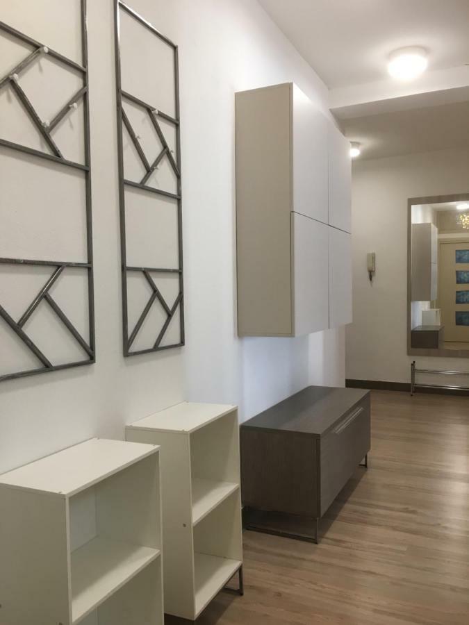 Apartment 46