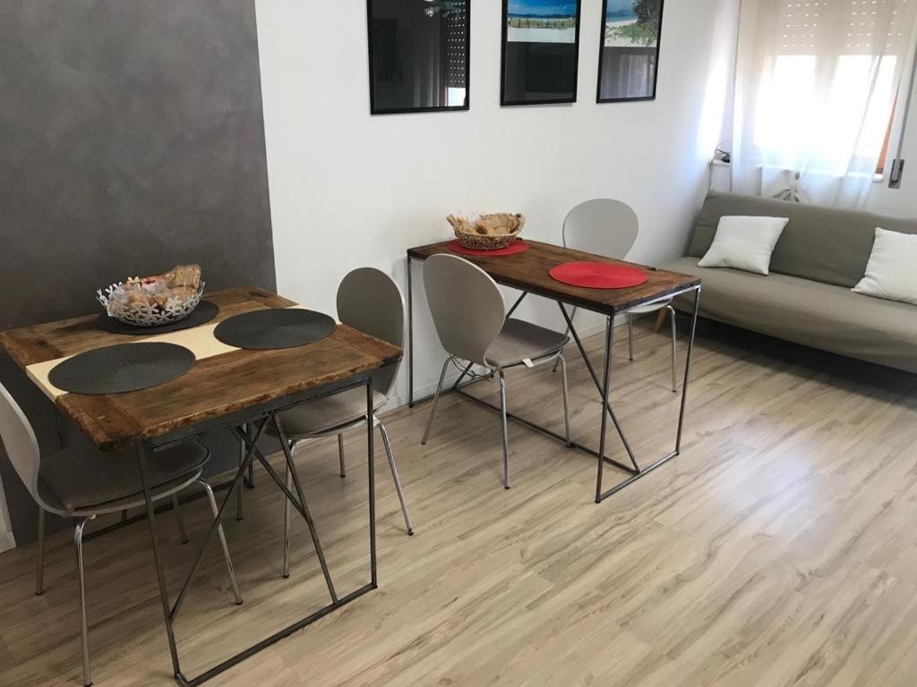 Apartment 46 *